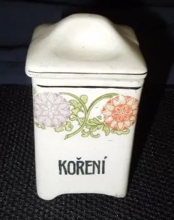 STAROŽITNOST KOŘENKY DOZA